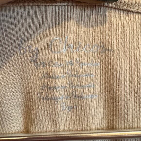 Chicos - Women’s Ribbed Smoke Jewels Collar Tank Top White NWT - Picture 3 of 6